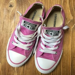 Pink Converse All Star